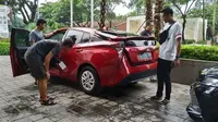 Mobil hybrid Toyota turut meramaikan Jamnas ke-6 Axic di Karawang, Jawa Barat. (Merdeka.com)