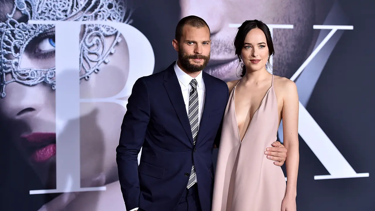 20170203-Pemutaran-Film-Fifty-Shades-Darker-AS-Dakota-Johnson-AP-AFP