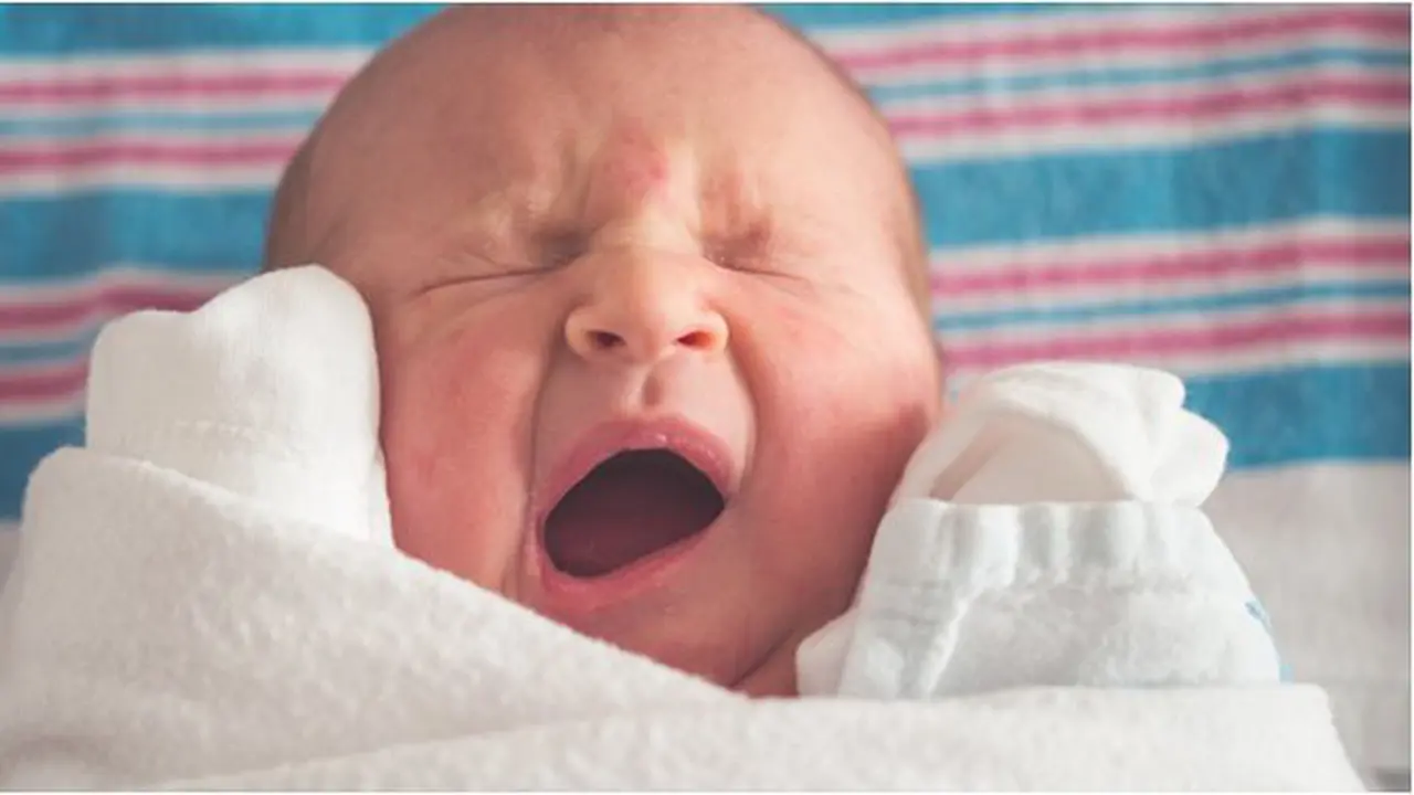 Bayi/copyright unsplash.com/@tjsocoz