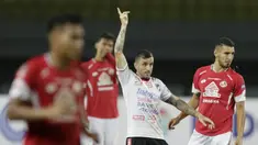 Gelandang Bali United, Paulo Sergio, saat melawan Semen Padang pada laga Piala Presiden 2019 di Stadion Patriot, Jawa Barat, Senin (11/3). Bali United menang 2-1 atas Semen Padang. (Bola.com/M Iqbal Ichsan)