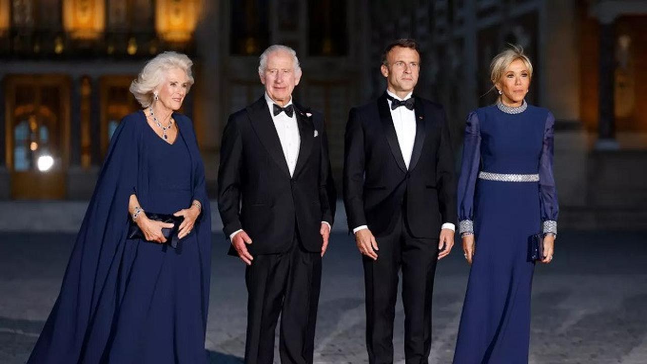 Ratu Camilla, Raja Charles III, Presiden Prancis Emmanuel Macron, dan Ibu Negara Brigitte Macron.