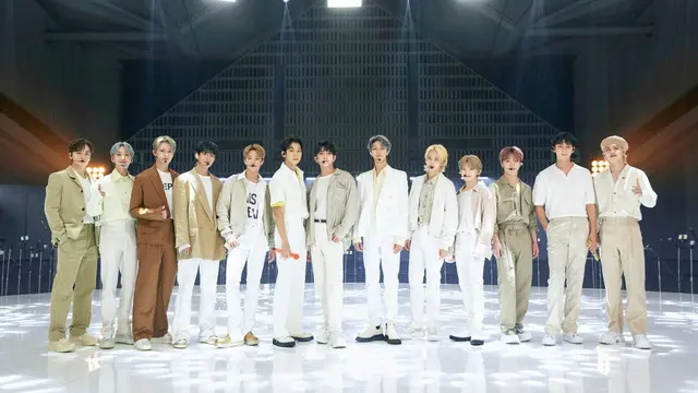 Seventeen. (Twitter/ pledis_17)