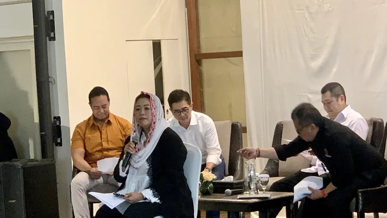 Ketua Barisan Kader (Barikade) Gus Dur Yenny Wahid mendeklarasikan dukungan untuk paslon Ganjar Pranowo-Mahfud Md.