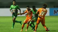 PS TNI Vs Borneo FC (Liputan6.com / Helmi Fithriansyah)