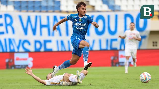 Foto: David da Silva Cemerlang, Rio Fahmi Paling Terpukul Persija Tumbang di Markas Persib Bandung