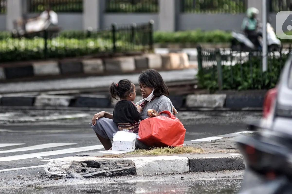 FOTO: Angka Kemiskinan di Indonesia Naik Selama Pandemi