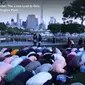 Ratusan umat Islam di Amerika Serikat menggelar istigasah atau doa bersama untuk para korban Oralndo. 