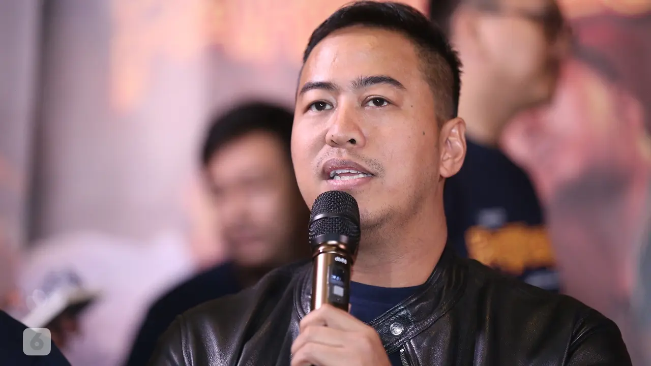 [Bintang] Pandji Pragiwaksono di Film Partikelir