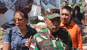 Danrem 131 Santiago Manado Brigjen TNI Martin SM Turnip saat memberikan keterangan kepada wartawan di gedung KONI Sulut pada, Kamis pagi (2/4/2026). (Liputan6.com/Yoseph Ikanubun)