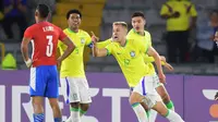 Brasil memastikan lolos ke Piala Dunia U-20 2023 di Indonesia setelah pada partai ketiga putaran akhir kualifikasi Zona Conmebol, Ronald dkk menang 2-0 atas Paraguay di Bogota, Kolombia, Selasa (7/2/2023) pagi WIB. (AFP/Daniel Munoz)