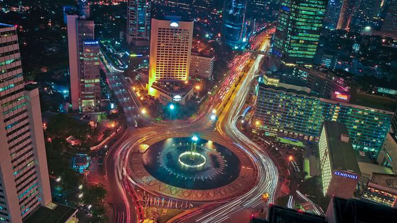Pesona Keindahan Ibu Kota Indonesia di Mata Turis Dunia
