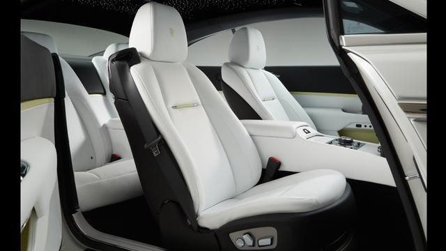 Rolls Royce Wraith - Inspired by Fashion 3