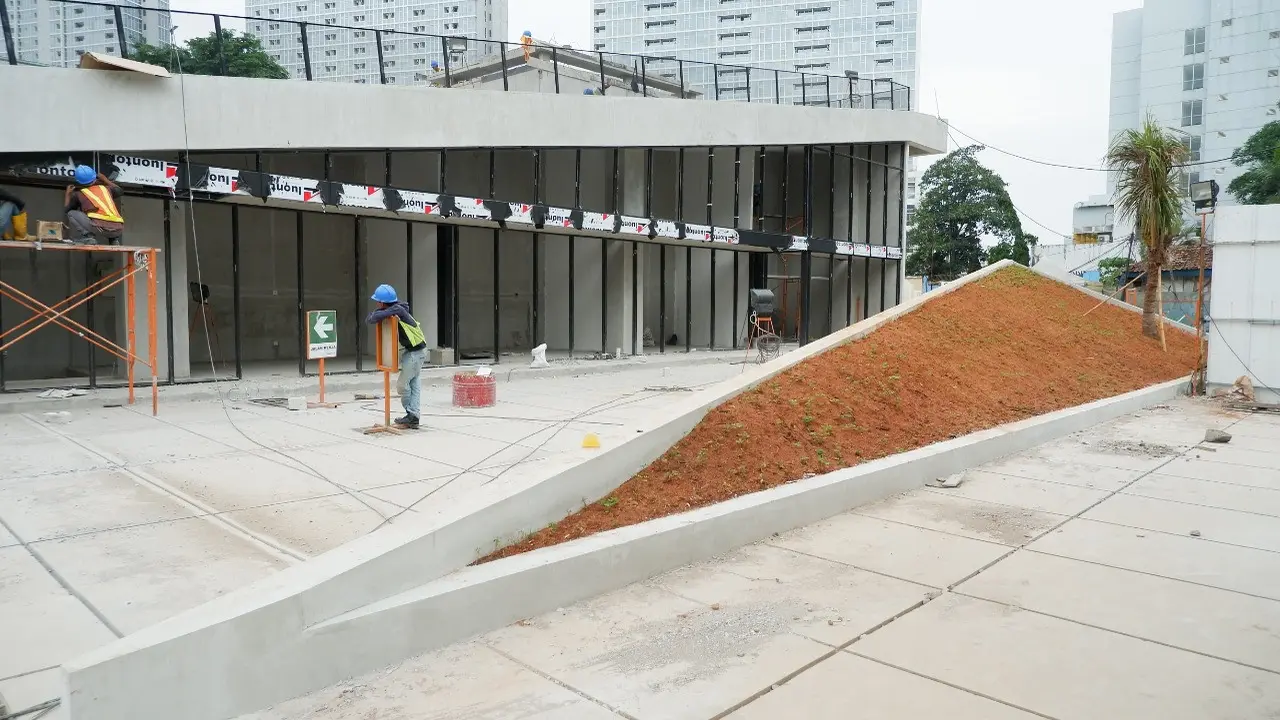 Pengerjaan proyek Revitalisasi Taman Ismail Marzuki (TIM) terus mengalami kemajuan.