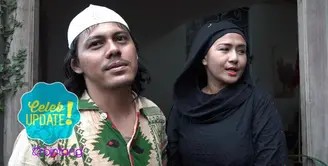 Asisten yang menikah dengan artis, membuat kisah cinta Ria Irawan dan Mayky Wongkar disebut mirip FTV. Lalu bagaimana reaksi Ria saat mendengar kabar tersebut?