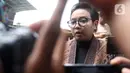 Syamsul Auliya Rachman diduga menargetkan pengumpulan dana sebesar Rp750 juta, di mana sekitar Rp515 juta direncanakan untuk THR eksternal Forkopimda dan sisanya untuk kepentingan pribadi. Tampak dalam foto, Pelaksana Tugas (Plt) Bupati Cilacap, Jawa Tengah, Ammy Amalia Fatma Surya, usai menjalani pemeriksaan tim penyidik Komisi Pemberantasan Korupsi (KPK) di Gedung Merah Putih, Jakarta, Selasa (5/5/2026). (Liputan6.com/Helmi Fithriansyah)