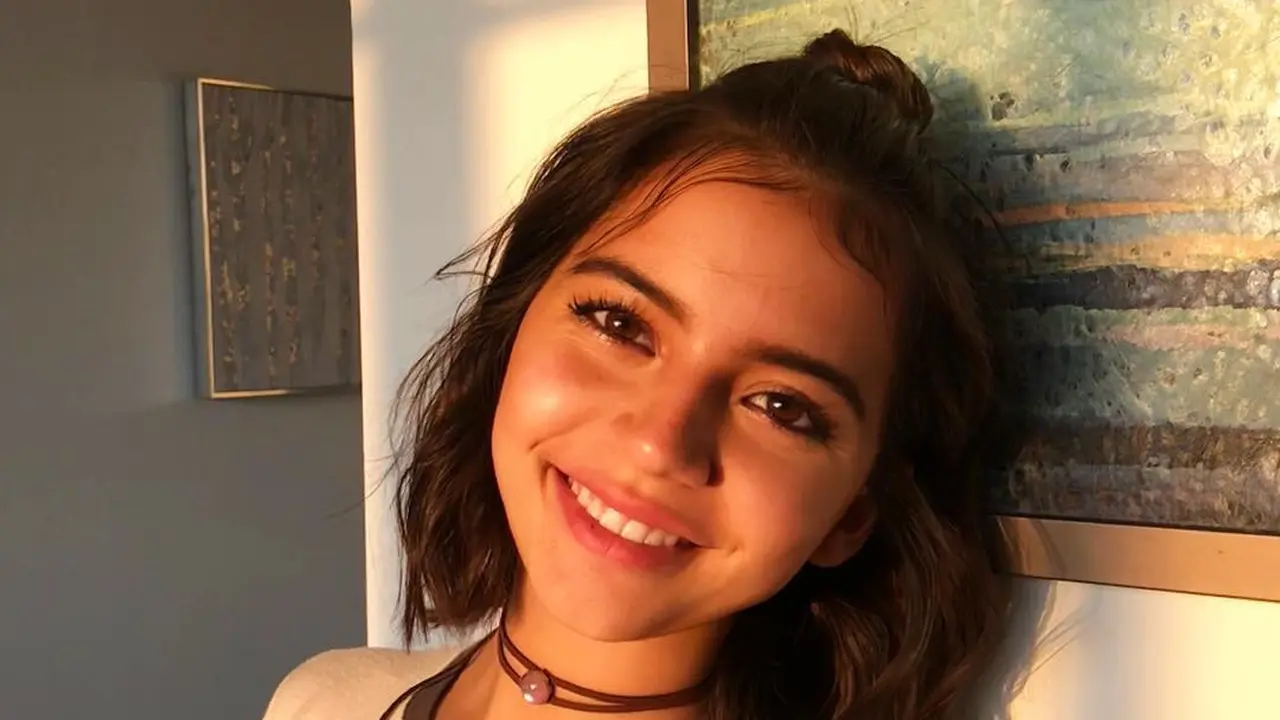 Isabela Moner, bintang utama Dora the Explorer (Instagram/isabelamoner)