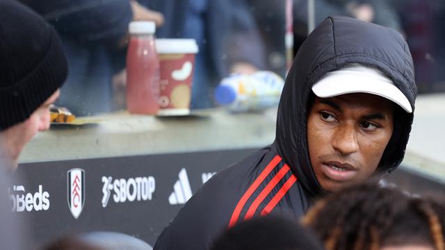 Foto: Ketika Marcus Rashford Cuma Bisa Nonton MU Akibat Hukuman Setelah Dirinya Pesta Dugem