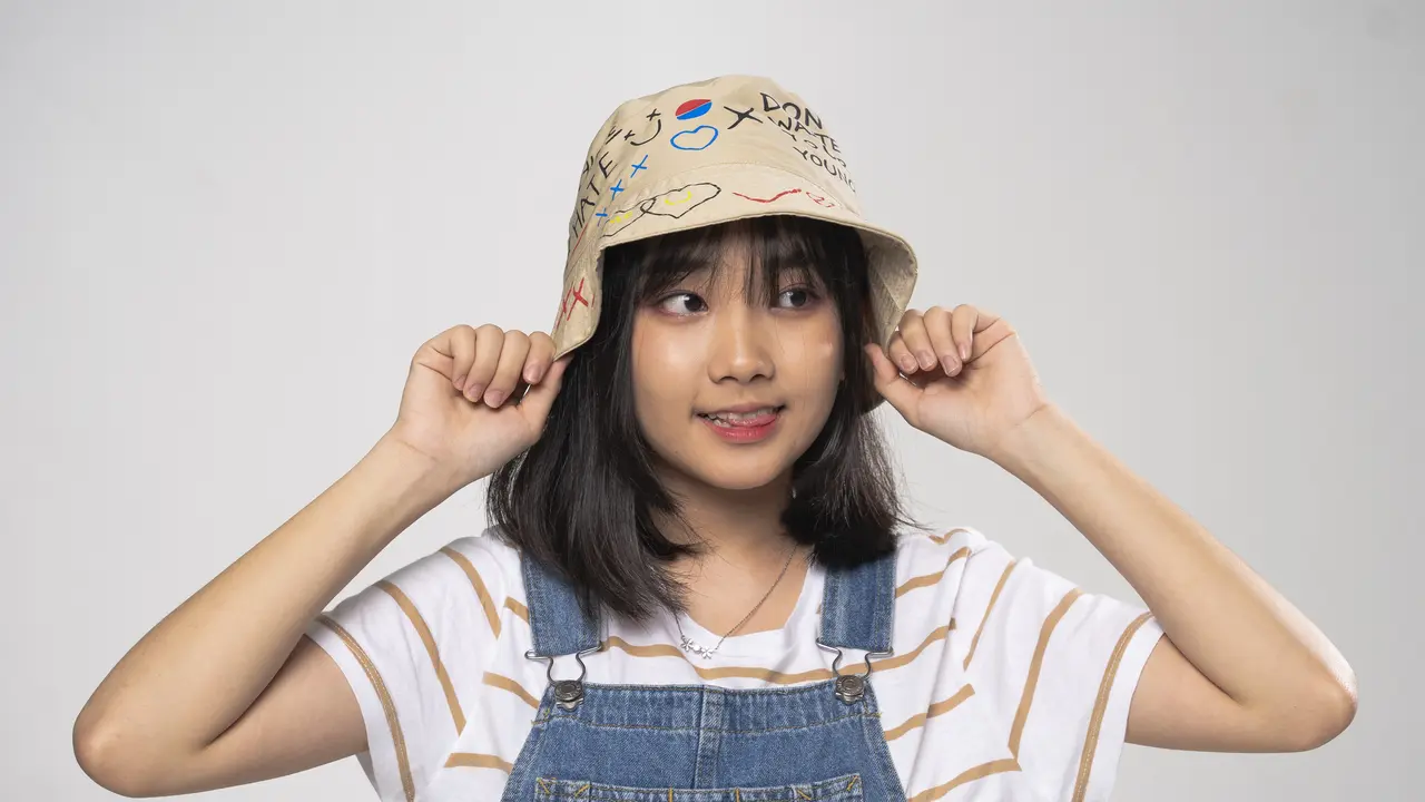 YoRI, mantan member JKT48 rilis UNLOCK