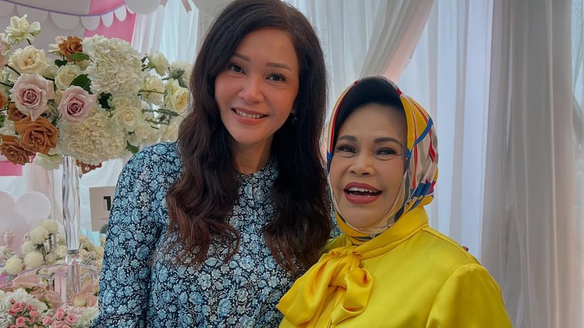 5 Detail Outfit Maia Estianty di Ultah Syahrini, Serasi dengan Irwan Mussry