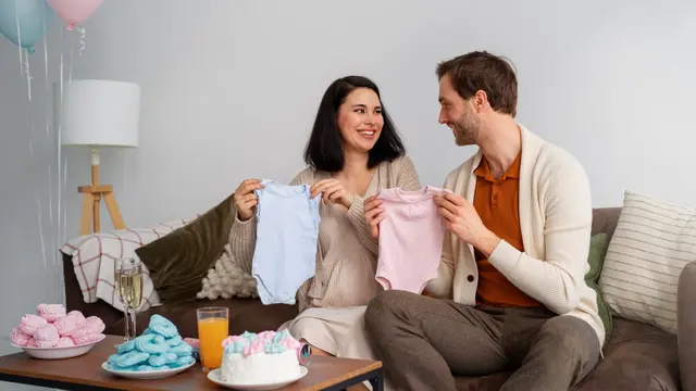 Kenali 7 Tips Jitu untuk Suami Membantu Istri Atasi Baby Blues di Masa Newborn (photo by freepik.com)