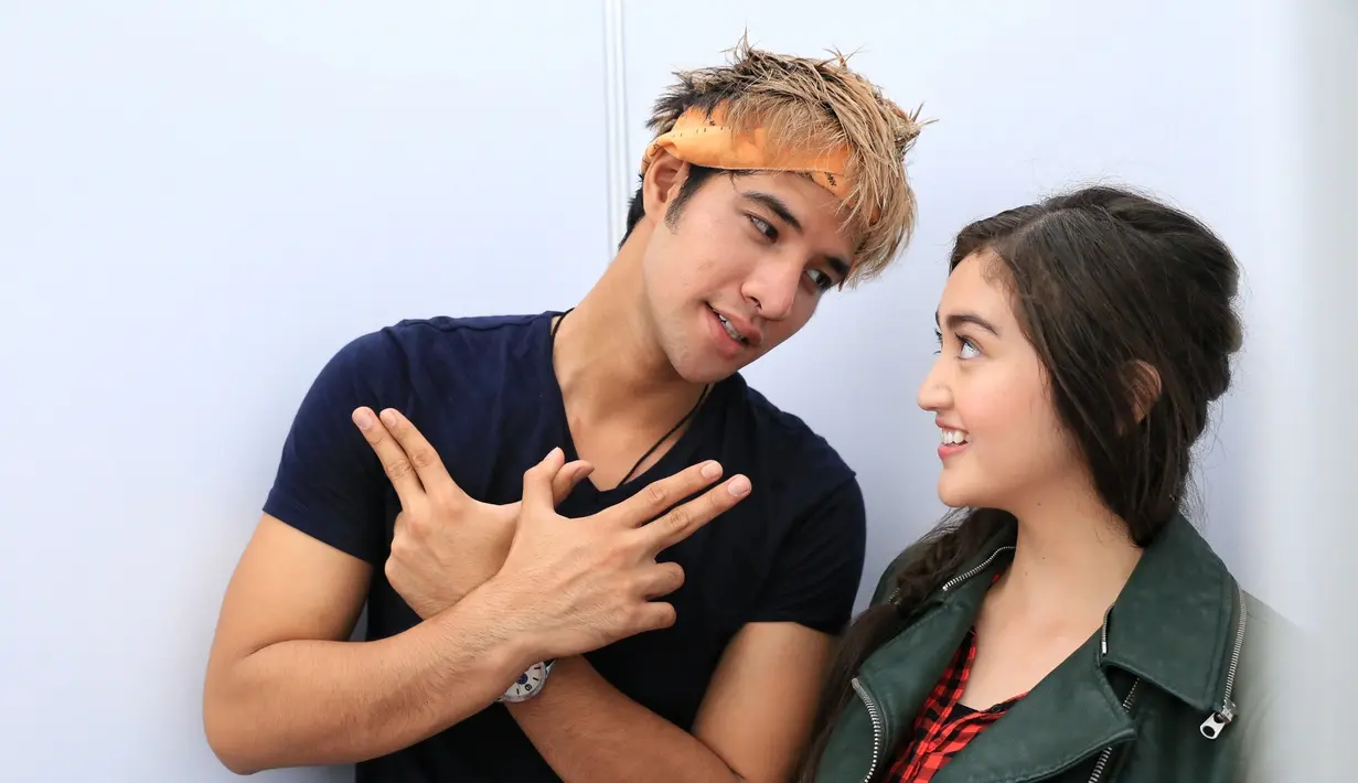 Bintang muda yang sering menjadi perbincangan, Ammar Zoni dan Ranty Maria. Dalam sinetron terbarunya, Anak Langit, pasangan ini juga menjalin kasih. (Adrian Putra/Bintang.com)