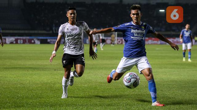 Foto: Tak Ada Pemenang di Laga Panas Persib Bandung Kontra Bali United di Grup C Piala Presiden 2022