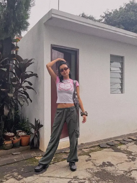 <p>[Instagram/evacelia]</p>