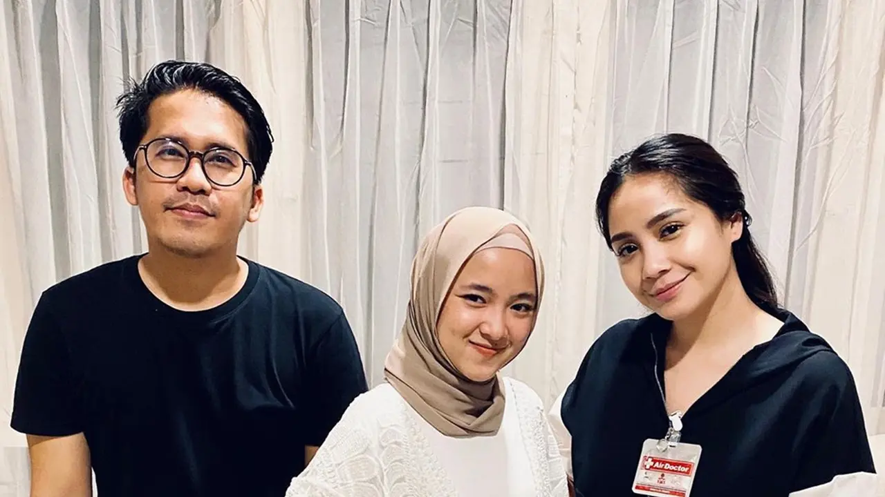 Keluar Rumah, Ini 6 Potret Nagita Slavina Rekaman Bareng Nissa Sabyan