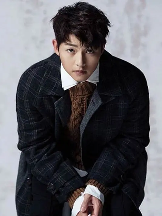 Seperti yang diwartakan Asiatoday, Song Joong Ki berjanji akan menjadi sosok yang lebih baik setelah menjadi seorang suami nanti. meskipun dirinya seorang aktor, nmun ia tetap akan menjadi seorang suami yang tanggung jawab. (Instagram/songjoongkionly)