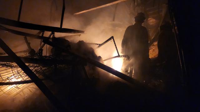 Toko Bangunan di Depok Kebakaran Saat Jam Buka Puasa