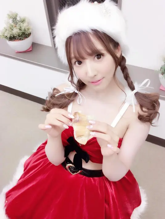 Melalui akun Instagram pribadinya, Yua Mikami kerap mengunggah cover dance idol K-pop. (Foto: instagram.com/yua_mikami)