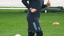 Pemain Juventus Christiano Ronaldo berlatih di Turin, Italia, Selasa (25/2/2020). Juventus akan bertandang ke markas Lyon untuk pertandingan leg pertama babak 16 besar Liga Champions, Kamis (27/2/2020) dinihari WIB. (MARCO BERTORELLO/AFP)