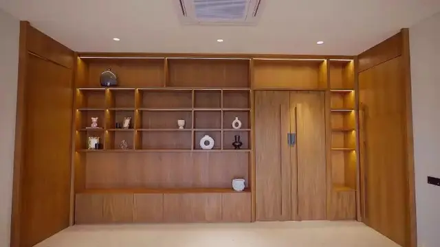 Potret tampak depan kamar tidur Citra Kirana