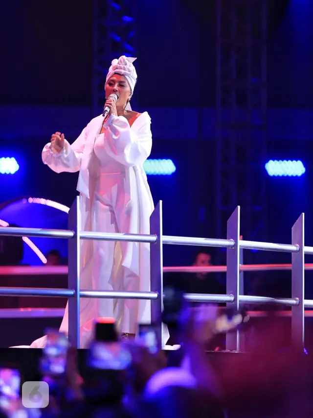 [Bintang] Agnez Mo