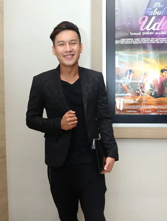Artis pemeran film ‘The Fabulous Udin’ Fandy Chow memiliki tempat wisata favorit yang selama ini menjadi idamananya di Indonesia. Fandy mengaku bahwa keindahan alam Indonesia sungguh luar biasa. (Andy Masela/Bintang.com)