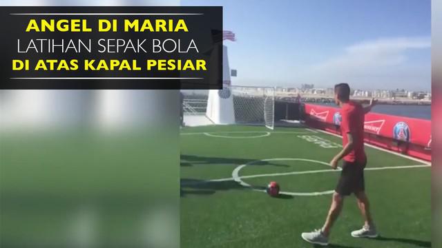 Video Angel Di Maria berlatih sepak bola diatas kapal pesiar bersama beberapa rekan setimnya di Paris Saint-Germain.