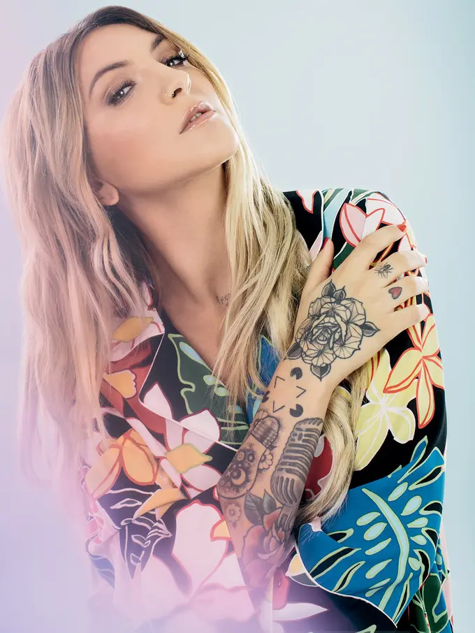 Julia Michaels