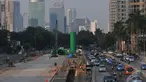 Mimpi warga Jakarta memiliki alat transportasi massal yang aman dan nyaman bakal segera terwujud, Jakarta (2/9) (Liputan6.com/Johan Tallo)