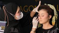 Paragon Beauty Academy bisa menjadi celah untuk meningkatkan kemampuan makeup dan menjadikannya sebagai profesi menjanjikan.  foto: dok. Paragon)