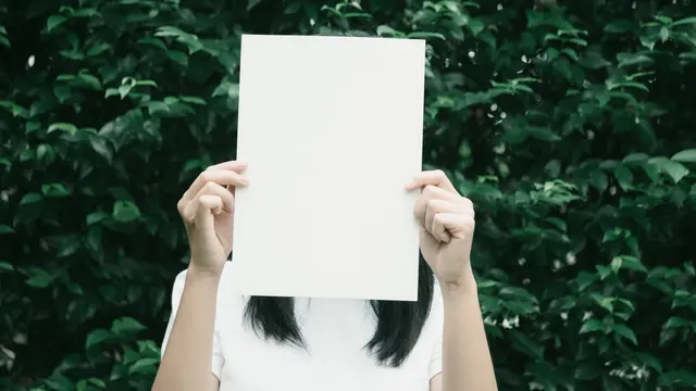 Ilustrasi kertas