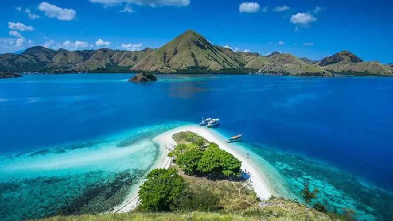 AirAsia Buka KL-CGK-Labuan Bajo, Wing Air Tambah ke Morotai 