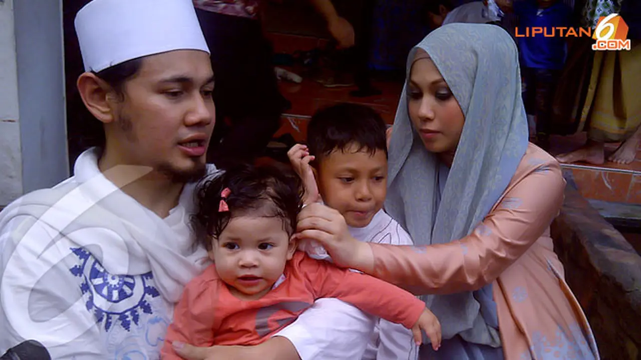 puput-melati-dan-suami-130529b.jpg