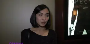 Siapa sangka jika sosoknya yang polos dalam sebuah sitkom, Tika Bravani ternyata jagoan bela diri.