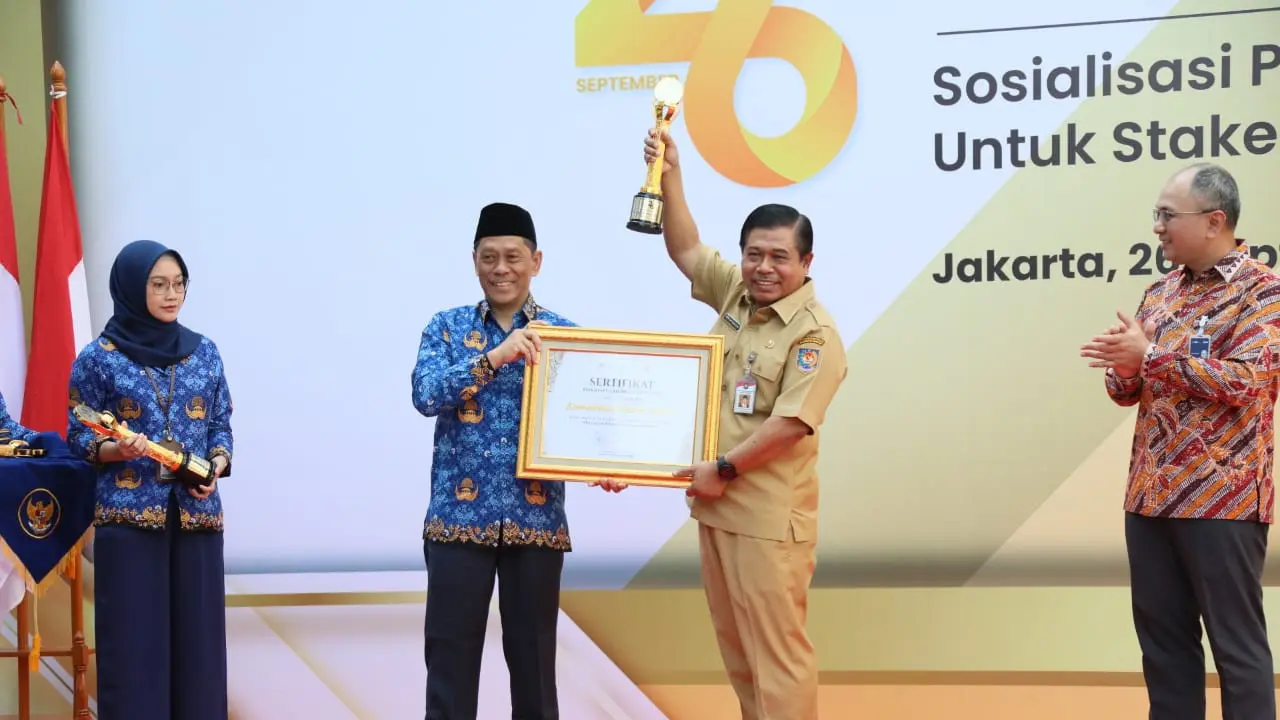 Kemendagri Meraih Penghargaan BPS Award 2023