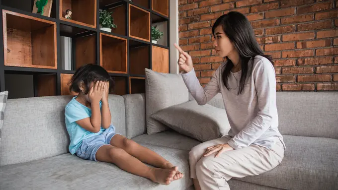 kekerasan verbal pada anak