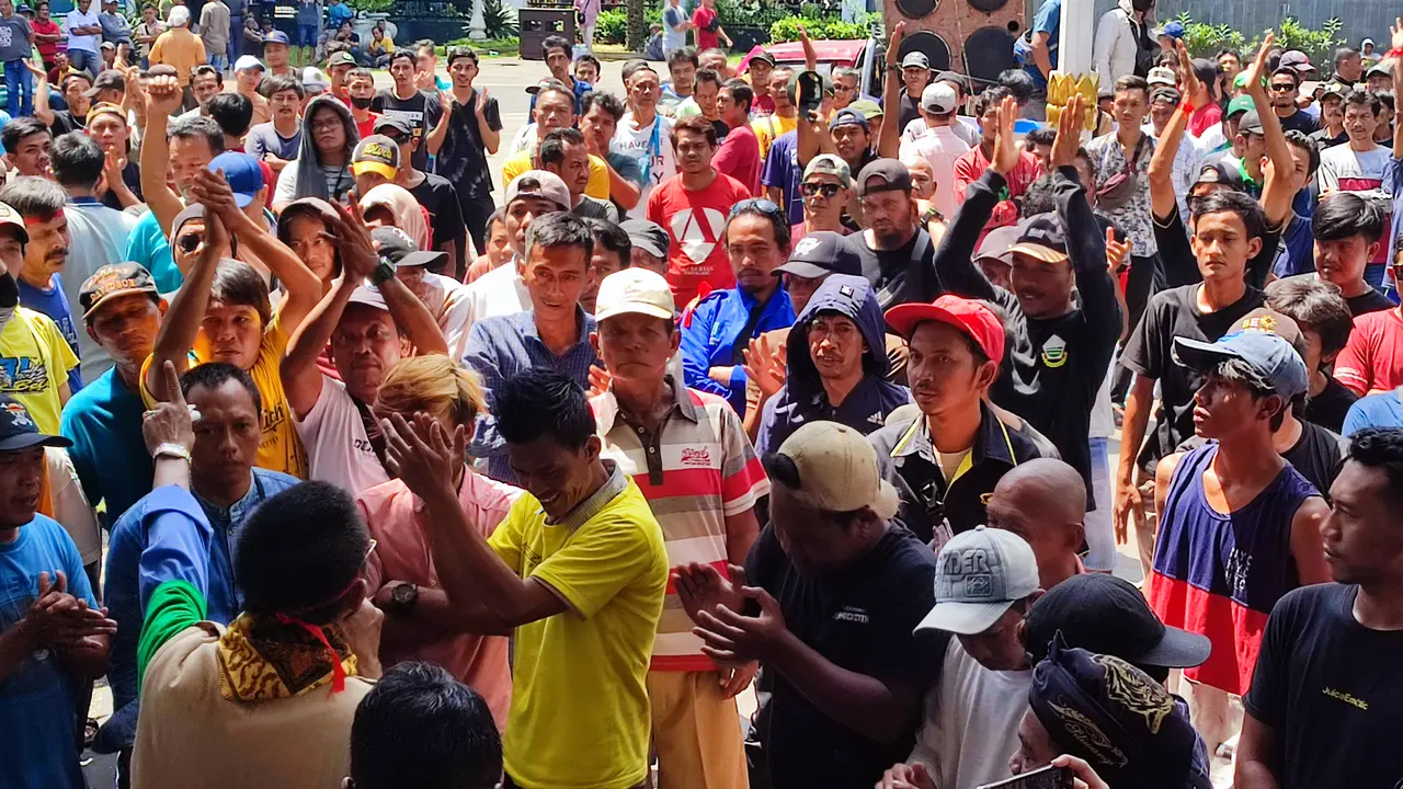Sopir Angkot Demo