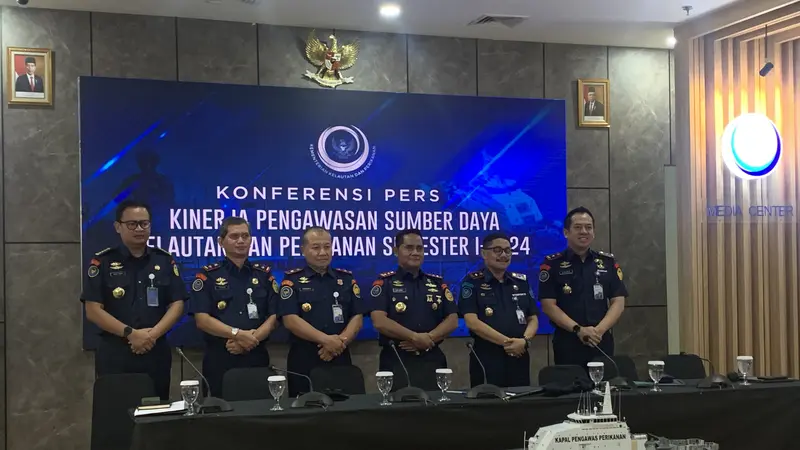 Plt.Dirjen PSDKP Pung Nugroho Saksono, dalam konferensi pers di Kantor Kementerian Kelautan dan Perikanan, Jumat (2/8/2024). (Tasha/Liputan6.com)