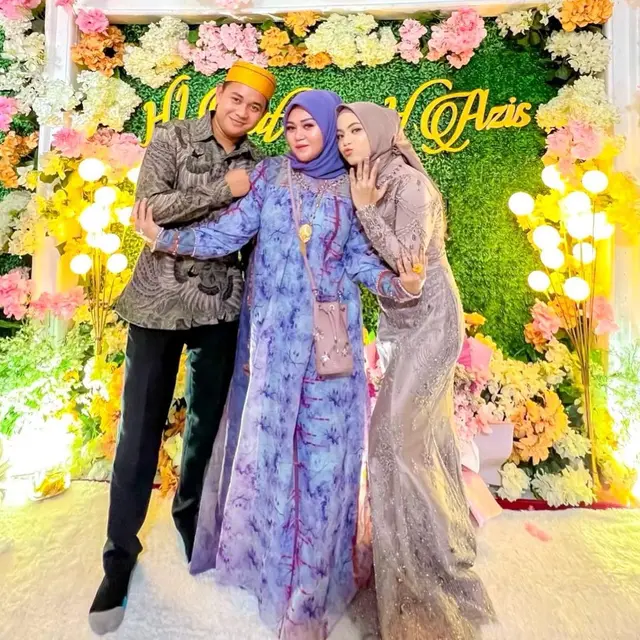 Keluarga Calon Suami Putri Isnari