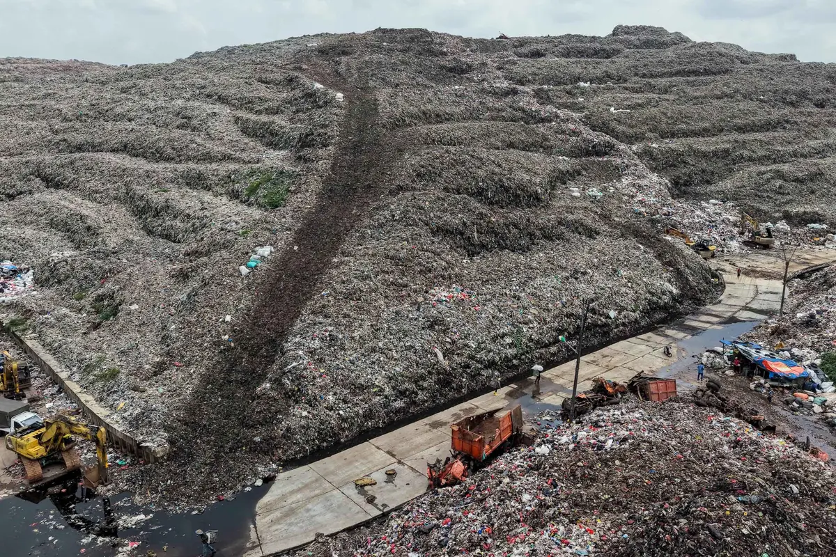 Longsor 3 Kali dalam 4 Bulan, TPST Bantargebang Krisis Pengelolaan Sampah