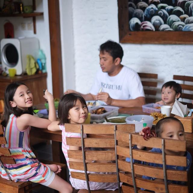 Unggahan Zaskia Adya Mecca. (Foto: Instagram @zaskiadyamecca)